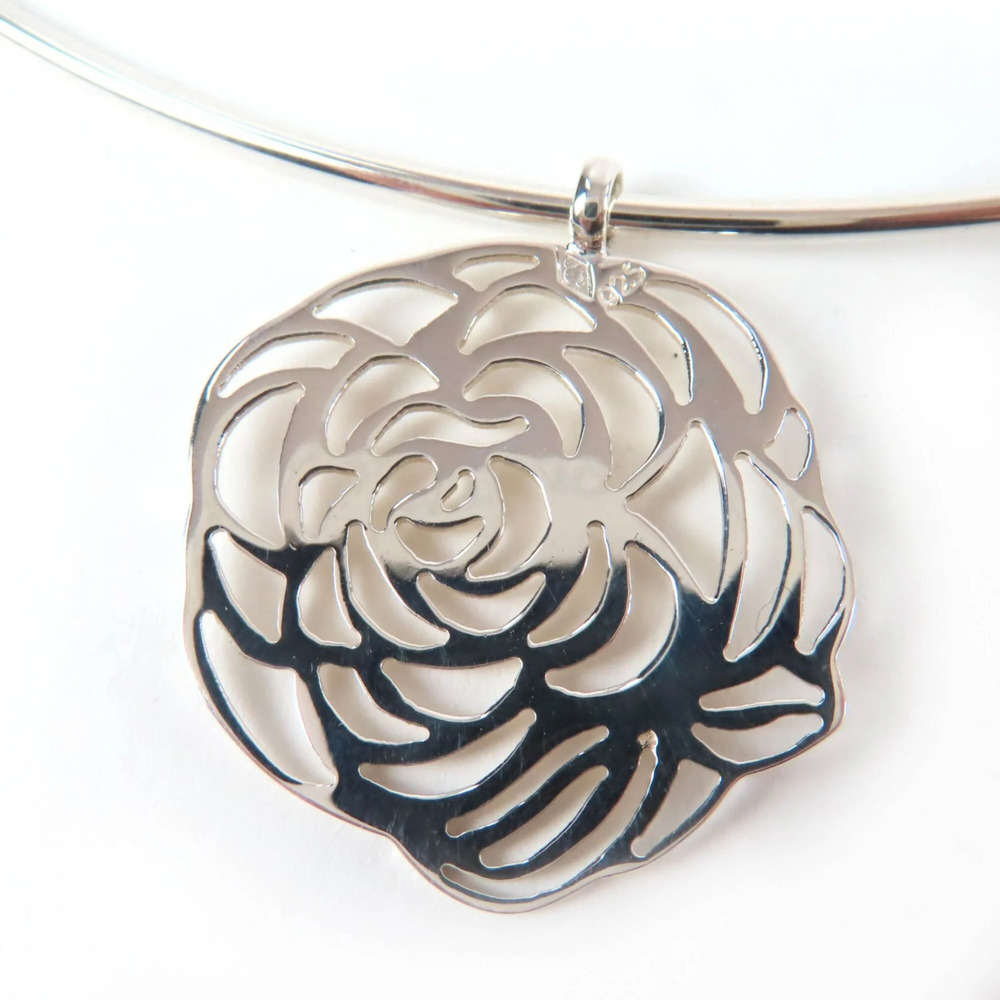 CHANEL Authentic Silver Necklace - Picture 5 of 7